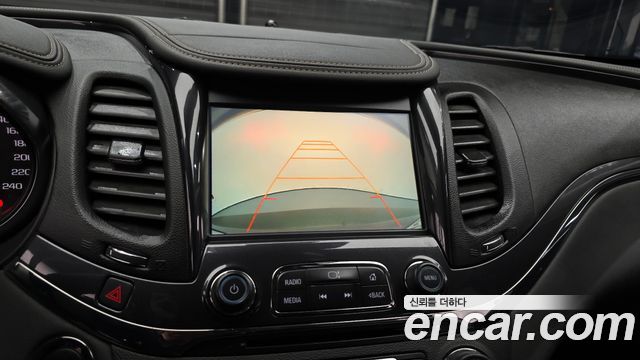 Chevrolet Impala 2.5 LTZ 2016 — фото 15