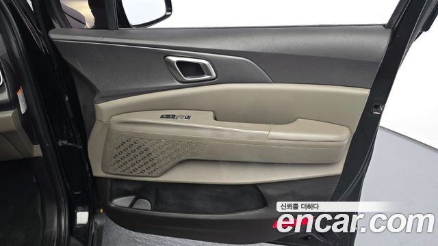 Kia Carnival (IV) HEV 9 seater Prestige 2024 — фото 24