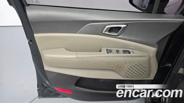 Kia Carnival (IV) HEV 9 seater Prestige 2024 — фото 25