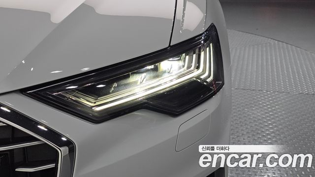 Audi A6 (C8) 40 TDI Premium 2023 — фото 22