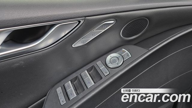 Genesis G80 (RG3) Gasoline 2.5 Turbo AWD 2021 — фото 38
