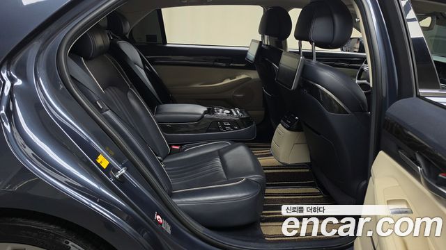 Genesis EQ900 3.3 T-GDI AWD Premiun Luxury 2016 — фото 11