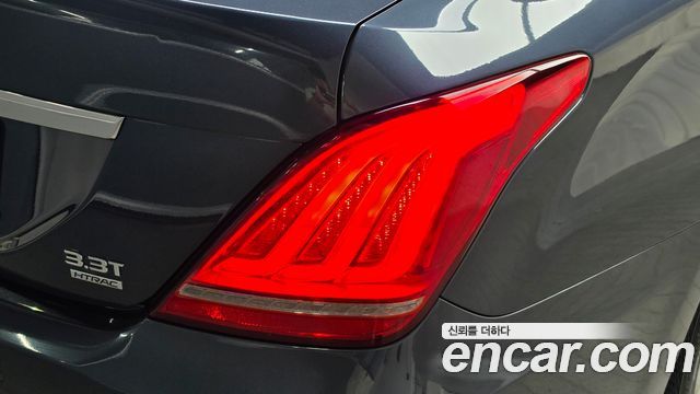 Genesis EQ900 3.3 T-GDI AWD Premiun Luxury 2016 — фото 23