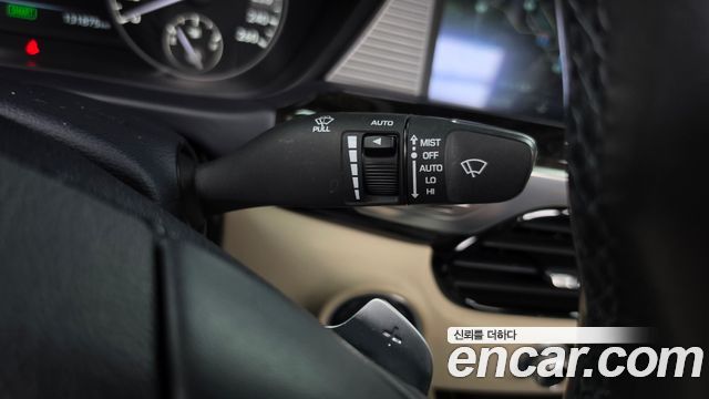 Genesis EQ900 3.3 T-GDI AWD Premiun Luxury 2016 — фото 37