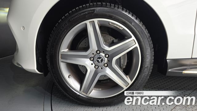 Mercedes-Benz GLE-Class (W166) GLE350 d 4MATIC Premium 2018 — фото 5
