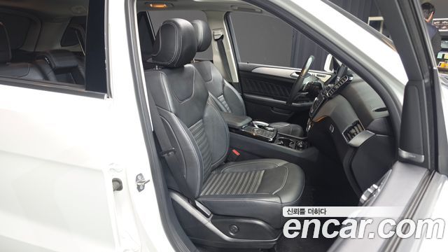 Mercedes-Benz GLE-Class (W166) GLE350 d 4MATIC Premium 2018 — фото 12