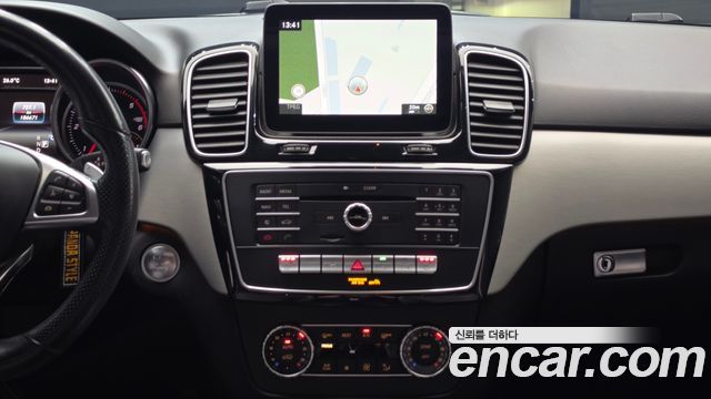 Mercedes-Benz GLE-Class (W166) GLE350 d 4MATIC Premium 2018 — фото 14