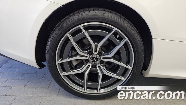 Mercedes-Benz E-Class (W213) E300d 4MATIC Coupe 2023 — фото 5