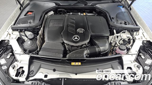 Mercedes-Benz E-Class (W213) E300d 4MATIC Coupe 2023 — фото 6