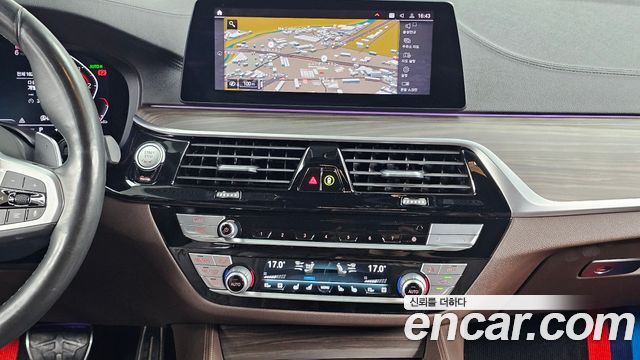BMW 5 Series (G30) 520d M Sport Package Plus 2020 — фото 14