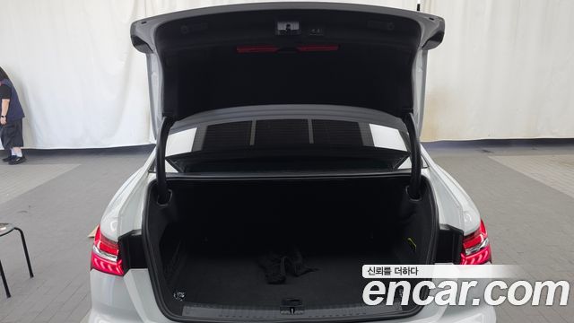 Audi A6 (C8) 45 TFSI Quattro 2020 — фото 24