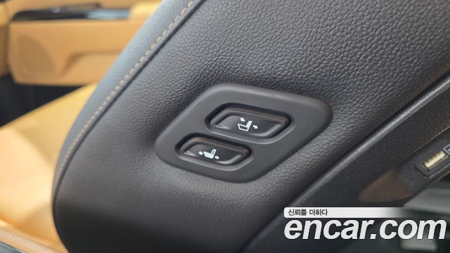 Kia Carnival (IV) Diesel 9-Seater Signature 2023 — фото 19