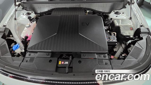 Hyundai Kona Electric (SX2) Standard E-Value+ 2025 — фото 6