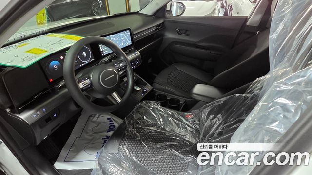 Hyundai Kona Electric (SX2) Standard E-Value+ 2025 — фото 19