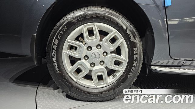 Hyundai Staria Cargo 5-Seater Modern 2023 — фото 5