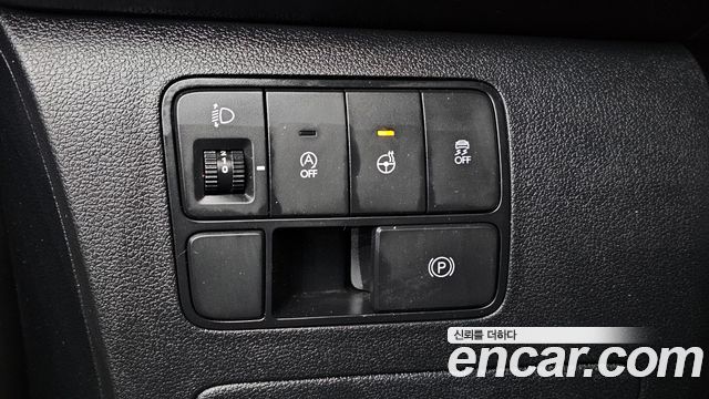 Hyundai Staria Cargo 5-Seater Modern 2023 — фото 14