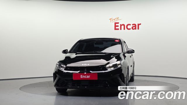 Kia K3 (II) 1.6 Prestige 2023 — фото 3