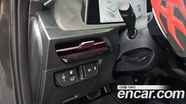 Kia EV6 Long Range Earth 2022 — фото 19