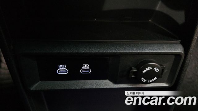 KG Mobility (SsangYong) Torres EVX E7 2024 — фото 18