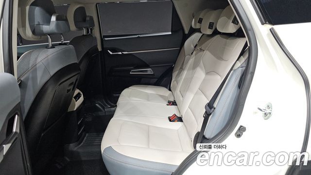 KG Mobility (SsangYong) Torres EVX E7 2024 — фото 26