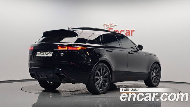 Land Rover Range Rover Velar 3.0 D300 R-Dynamic HSE 2018 — фото 2