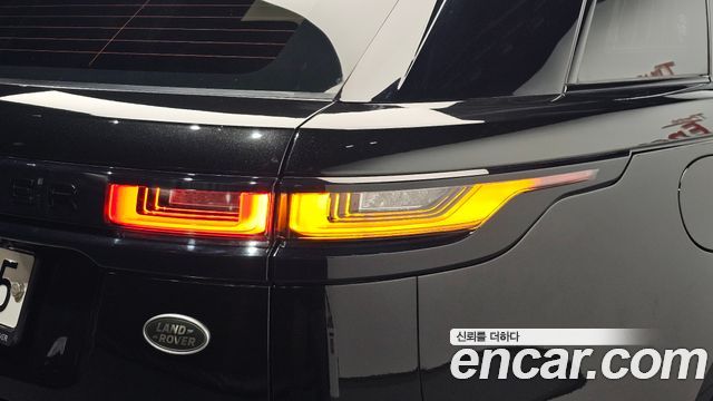 Land Rover Range Rover Velar 3.0 D300 R-Dynamic HSE 2018 — фото 23