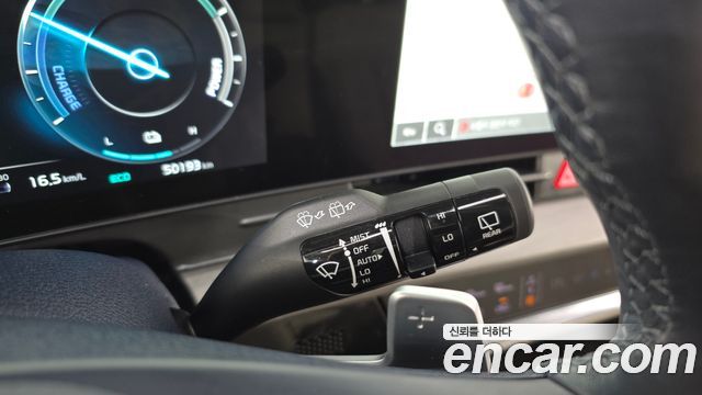 Kia Sportage Hybrid (V) Signature Gravity 2WD 2022 — фото 19