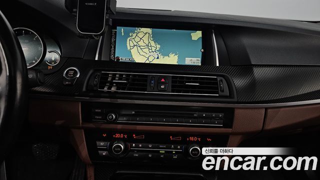 BMW 5 Series (F10) 520d M Aero Dynamic 2016 — фото 14