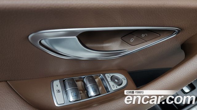 Mercedes-Benz E-Class (W213) E220d 4MATIC Avantgarde 2018 — фото 29