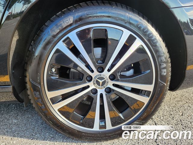 Mercedes-Benz E-Class (W213) E300 Avantgarde 2020 — фото 23