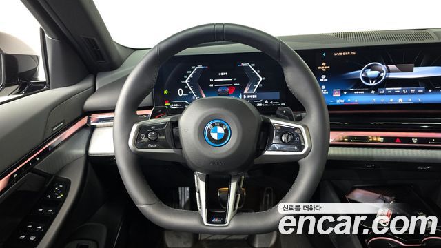 BMW 5 Series (G60) 530e M Sport 2026 — фото 13