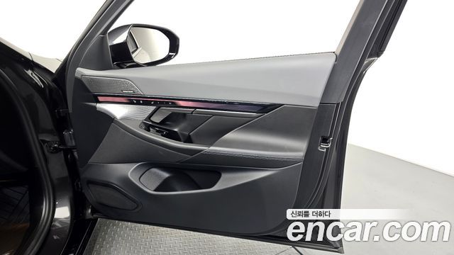 BMW 5 Series (G60) 530e M Sport 2026 — фото 24