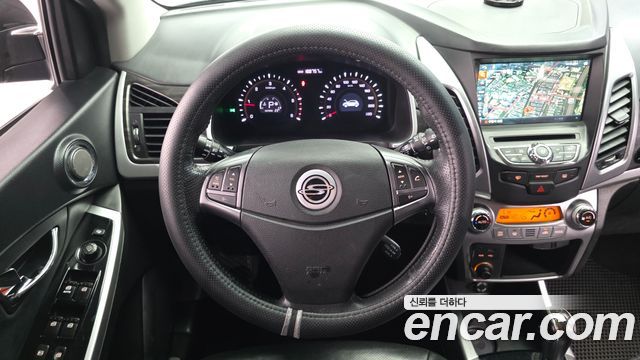KG Mobility (SsangYong) Korando C 2.0 DX 2WD 2015 — фото 17