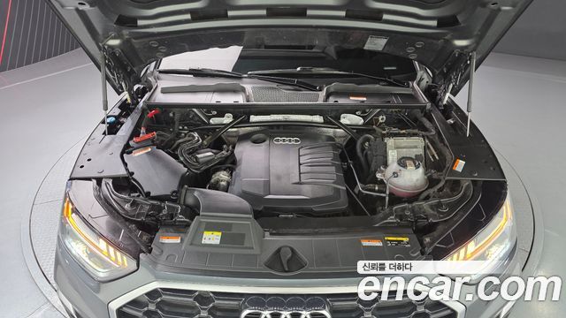 Audi Q5 (FY) 40 TDI Quattro Premium 2022 — фото 6