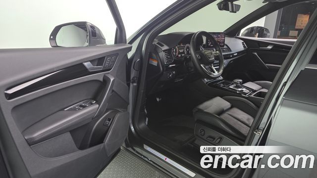 Audi Q5 (FY) 40 TDI Quattro Premium 2022 — фото 10