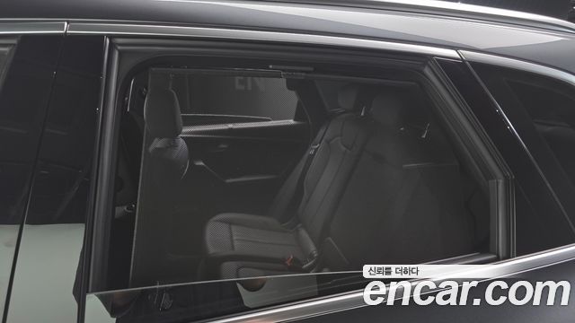 Audi Q5 (FY) 40 TDI Quattro Premium 2022 — фото 28