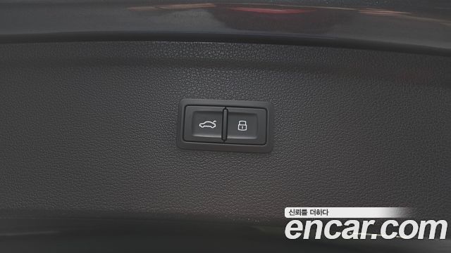 Audi Q5 (FY) 40 TDI Quattro Premium 2022 — фото 32