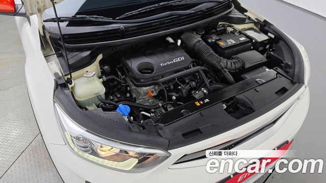 Kia Stonic 1.0 Turbo Trendy 2019 — фото 6