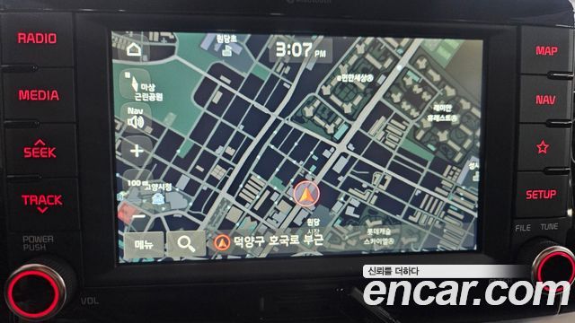 Kia Stonic 1.0 Turbo Trendy 2019 — фото 16