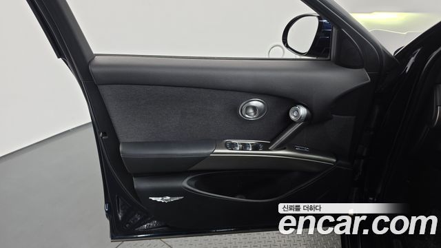 Genesis GV60 Standard 2022 — фото 24
