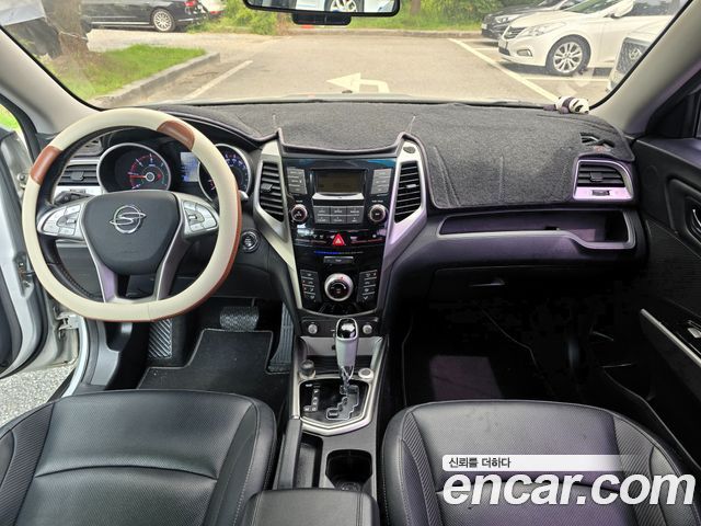 KG Mobility (SsangYong) Tivoli Diesel VX 2WD 2016 — фото 9