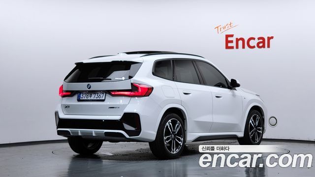 BMW X1 (U11) xDrive 20i M Sport 2024 — фото 2