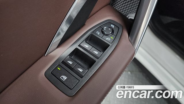 BMW X1 (U11) xDrive 20i M Sport 2024 — фото 29