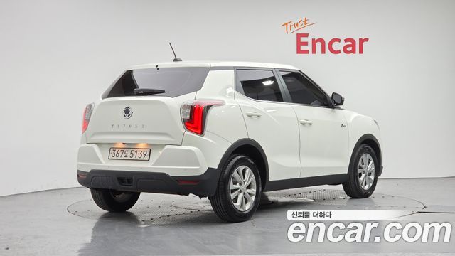 KG Mobility (SsangYong) Very New Tivoli Gasoline 1.5 2WD V1 2021 — фото 2