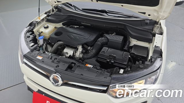 KG Mobility (SsangYong) Very New Tivoli Gasoline 1.5 2WD V1 2021 — фото 6