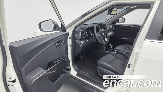 KG Mobility (SsangYong) Very New Tivoli Gasoline 1.5 2WD V1 2021 — фото 10