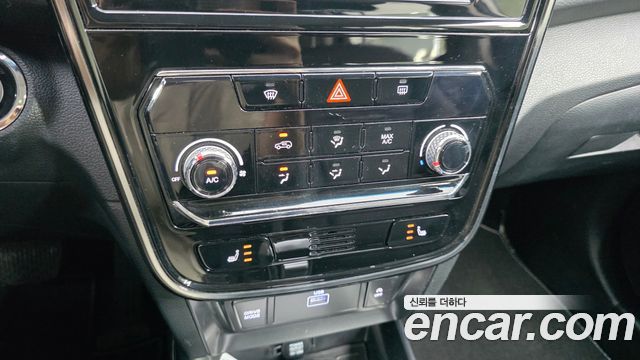 KG Mobility (SsangYong) Very New Tivoli Gasoline 1.5 2WD V1 2021 — фото 16