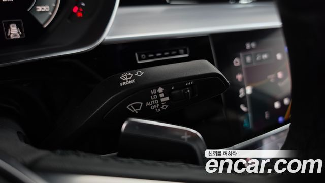 Audi A8 (D5) 50 TDI Quattro Premium 2023 — фото 28