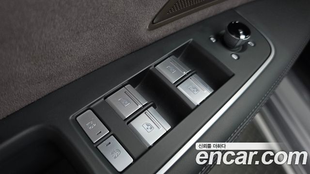 Audi A8 (D5) 50 TDI Quattro Premium 2023 — фото 30