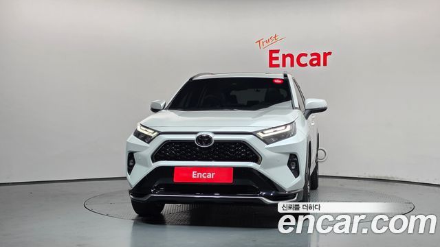 Toyota RAV4 (V) 2.5 4WD PHEV XSE 2025 — фото 3